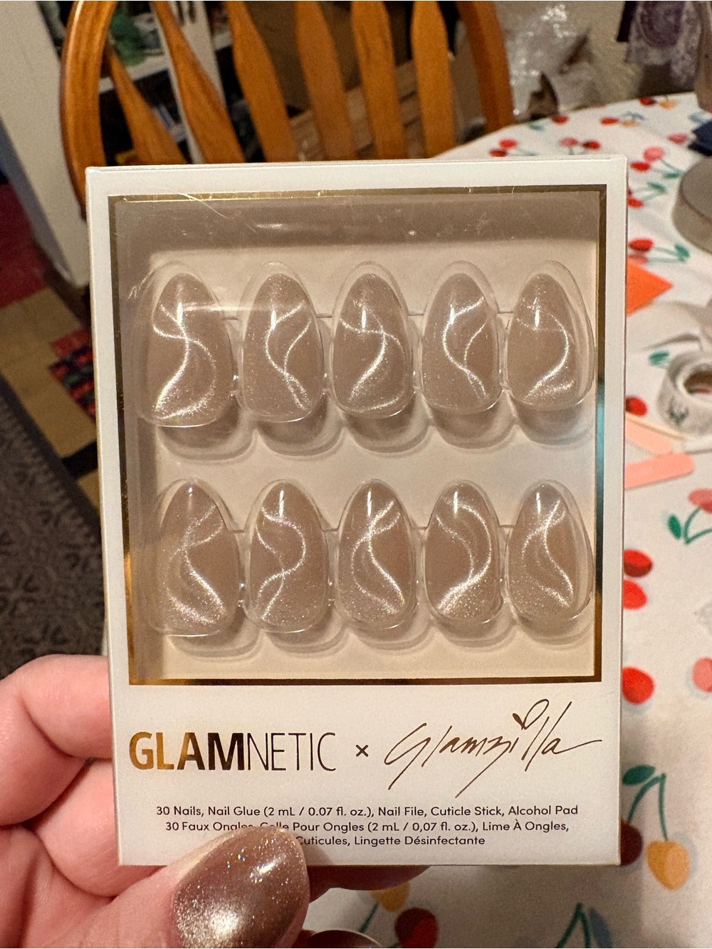 GLAMNETIC x Glamzilla Nude Swirl Press-On Nails – Sheer Elegant Set Woo-Man! - Picture 4 of 5